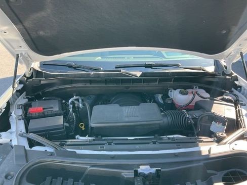 Certified 2025 Chevrolet Suburban Z71 w/ Z71 Off-Road Package image 22