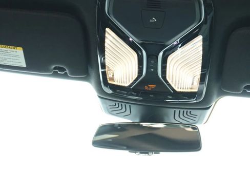 Used 2019 BMW 740i 740i Sedan 4D w/ M Sport Package image 45