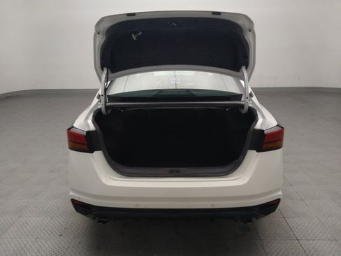 Used 2024 Nissan Altima 2.5 SR FWD image 29