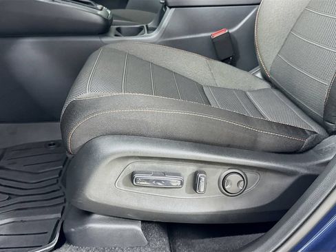 Used 2025 Honda CR-V Sport image 22