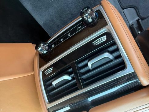 Used 2016 BMW 740i RWD image 27