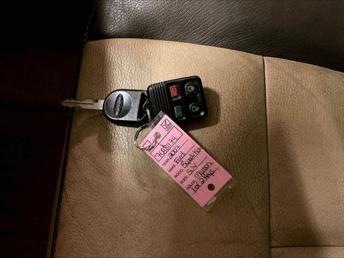 Used 2007 Ford Expedition EL Eddie Bauer RWD image 13
