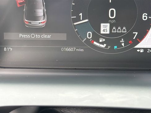Used 2025 Land Rover Discovery Sport S AWD/4WD image 40