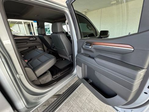 Used 2025 GMC Sierra 1500 Denali w/ Denali Reserve Package AWD/4WD image 24