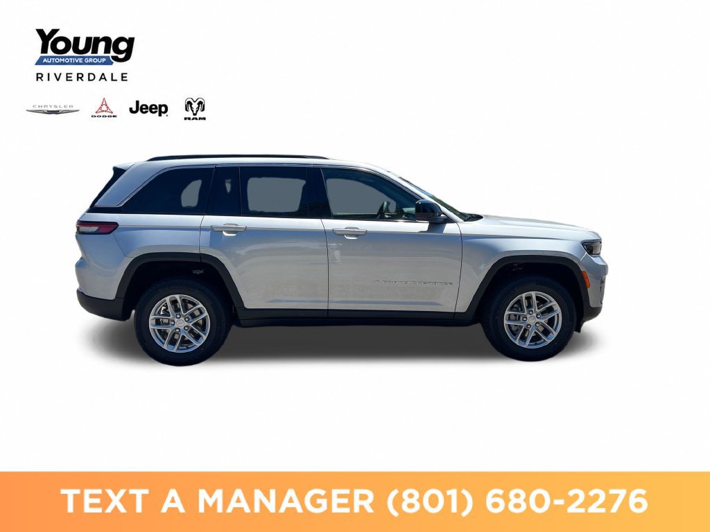 New 2026 Jeep Grand Cherokee Laredo AWD/4WD image 6