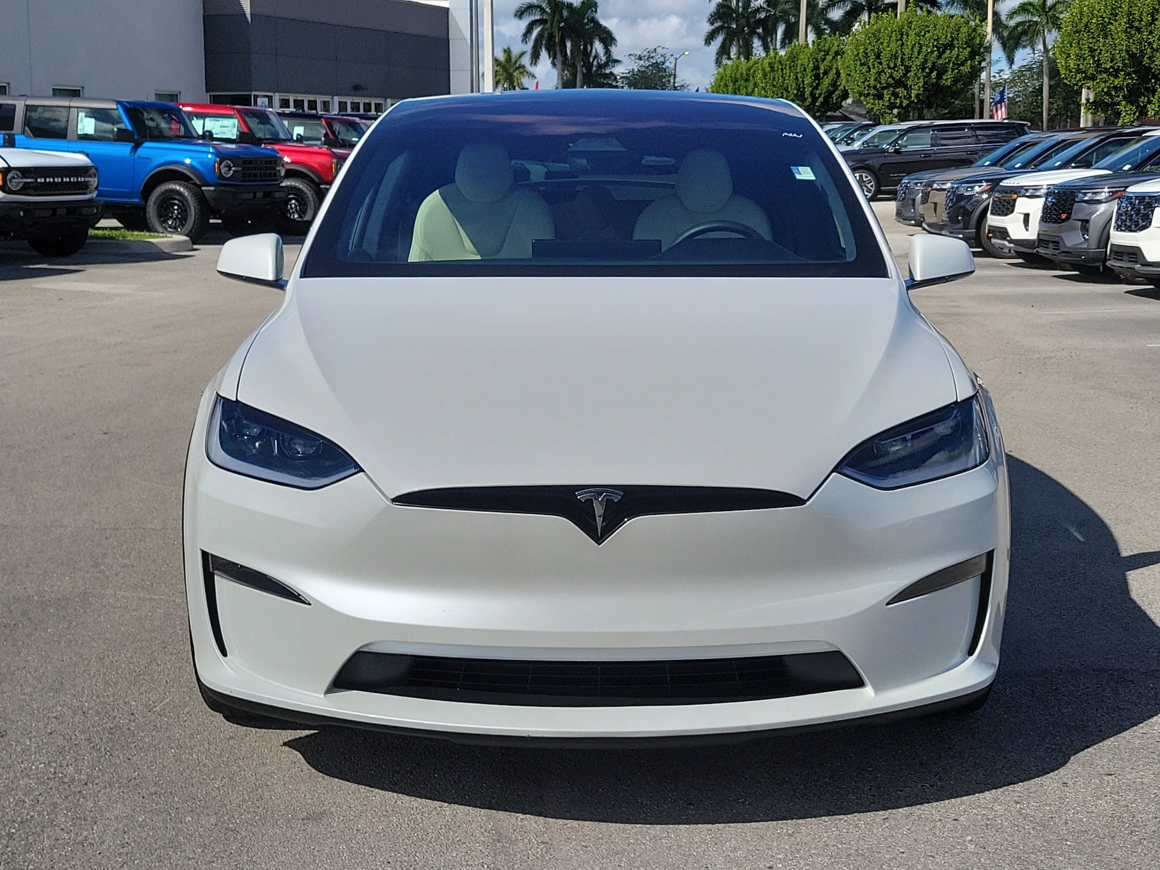 Used 2024 Tesla Model X AWD/4WD image 2