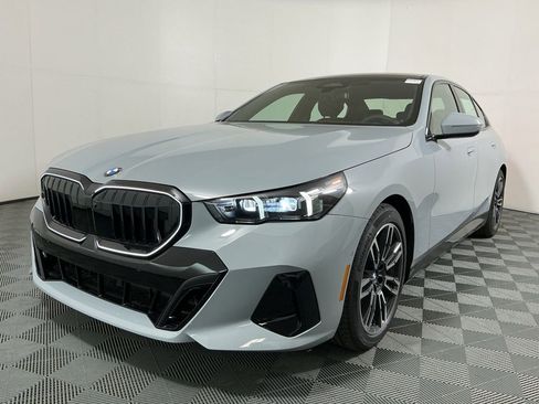 Certified 2026 BMW 540i xDrive w/ Executive Package AWD/4WD image 2