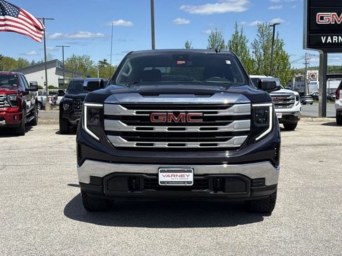Used 2023 GMC Sierra 1500 SLE AWD/4WD image 2