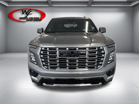 New 2026 GMC Yukon Denali w/ Sun & Power Step Package RWD image 2