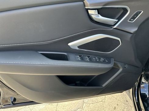 New 2026 Acura RDX SH-AWD image 15