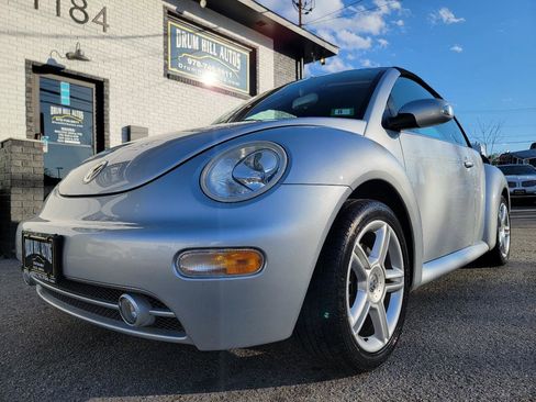 Used 2004 Volkswagen Beetle GLS image 2