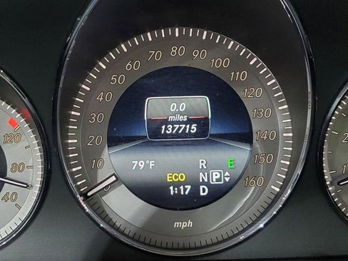 Used 2014 Mercedes-Benz GLK 350 4MATIC image 36