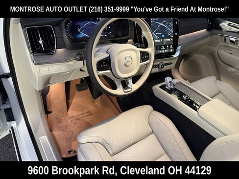 New 2026 Volvo XC90 B6 Ultra w/ Protection Package image 12