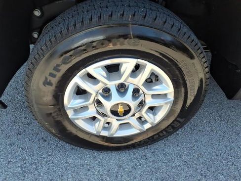 New 2026 Chevrolet Silverado 2500 LT w/ Convenience Package AWD/4WD image 5
