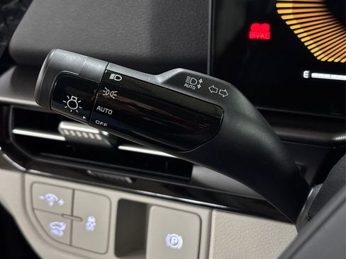 New 2026 Kia Sportage EX w/ EX Panorama Roof Package image 17