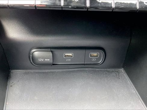 Used 2022 Kia K5 GT-Line AWD/4WD image 32