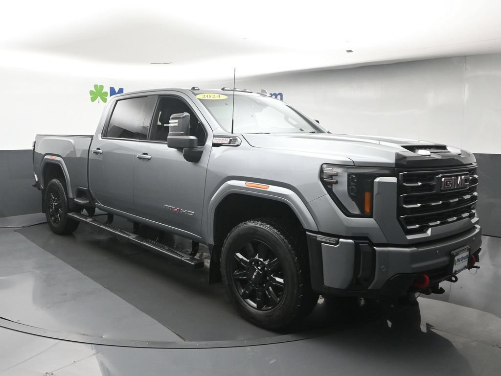 Used 2024 GMC Sierra 3500 AT4 w/ AT4 Premium Plus Package AWD/4WD image 2