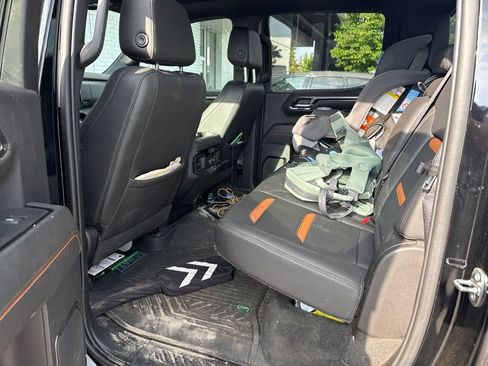 Used 2022 GMC Sierra 1500 AT4 w/ AT4 Premium Package AWD/4WD image 13