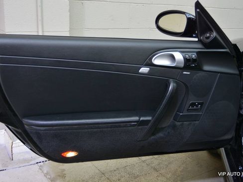 Used 2006 Porsche 911 Carrera S RWD image 13