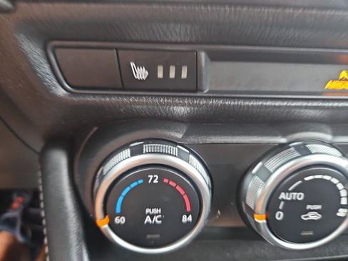 Used 2019 MAZDA CX-3 Touring AWD/4WD image 32
