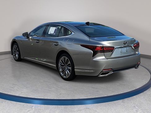 Used 2022 Lexus LS 500 AWD w/ Interior Upgrade Package image 7