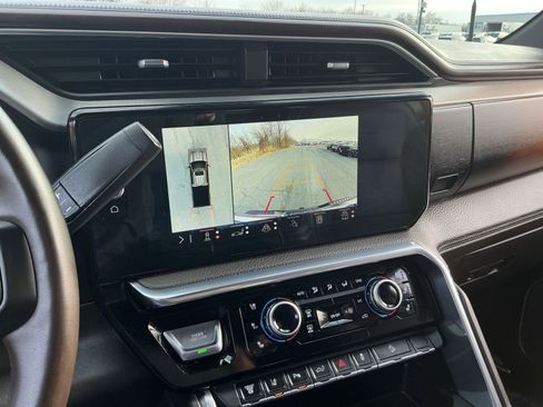 Used 2024 GMC Sierra 2500 Denali w/ Denali Reserve Package image 27