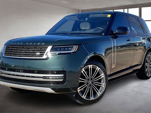 Used 2023 Land Rover Range Rover Autobiography image 1