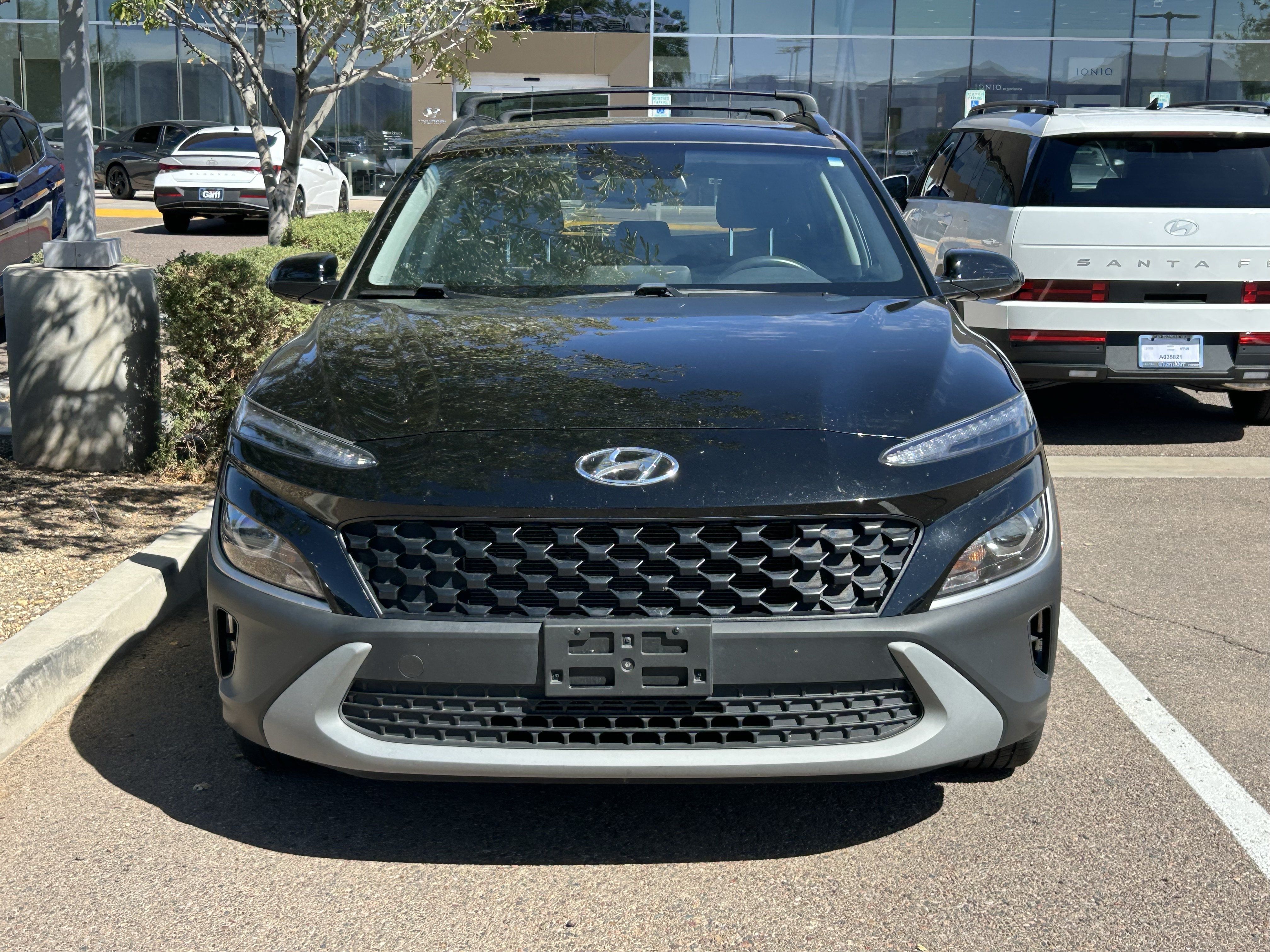 Used 2022 Hyundai Kona SEL w/ Convenience Package AWD/4WD image 2