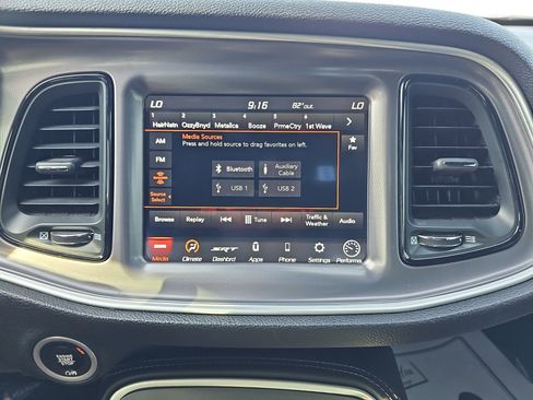 Used 2020 Dodge Challenger R/T Scat Pack w/ Driver Convenience Group RWD image 18