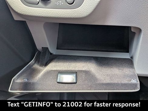 Used 2024 Audi Q5 2.0T Premium w/ Convenience Package image 31