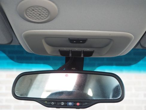 Used 2013 Chevrolet Impala LTZ FWD image 14