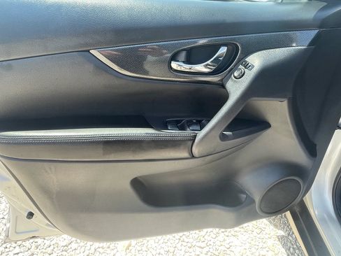 Used 2014 Nissan Rogue SL w/ SL Premium Package AWD/4WD image 22