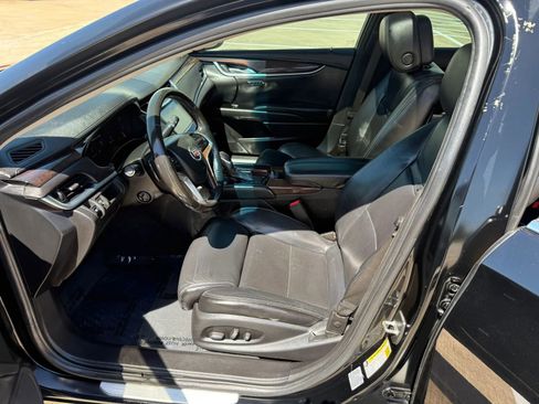 Used 2014 Cadillac XTS Luxury FWD image 12