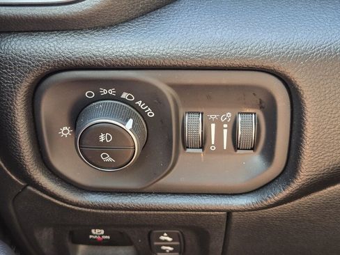 Certified 2026 RAM 1500 Big Horn AWD/4WD image 29