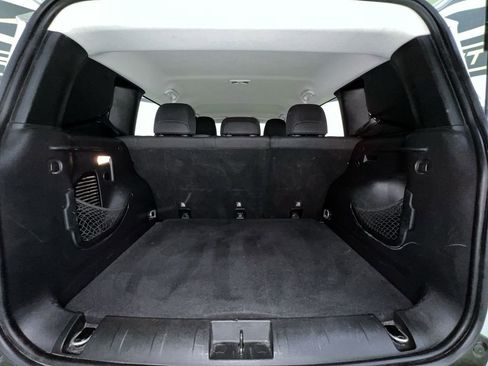 Used 2019 Jeep Renegade Latitude FWD image 27