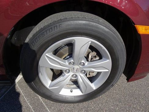 Used 2018 Honda Odyssey EX-L image 32