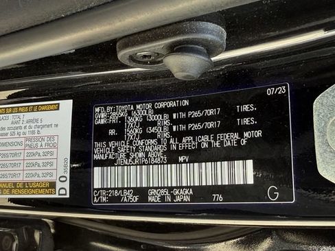 Used 2023 Toyota 4Runner SR5 Premium w/ Moonroof Package AWD/4WD image 34