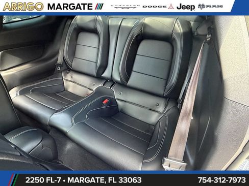 Used 2021 Ford Mustang Shelby GT500 w/ Technology Package RWD image 11