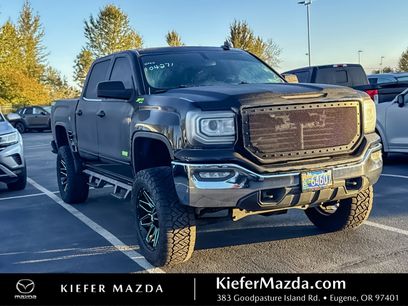 Used 2017 GMC Sierra 1500 SLE w/ SLE Value Package