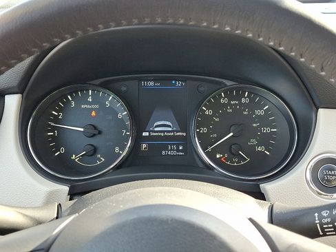 Used 2019 Nissan Rogue Sport SL w/ Premium Package image 19