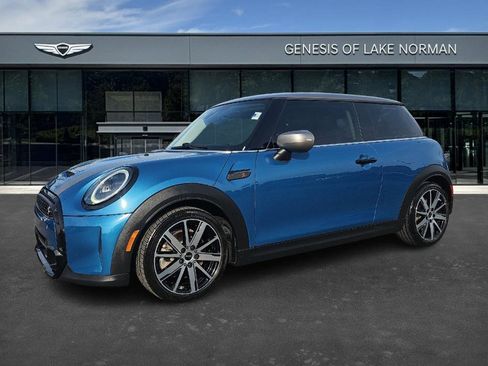 Used 2023 MINI Cooper S image 1