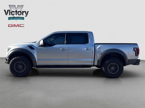 Used 2019 Ford F150 Raptor w/ Equipment Group 802A Luxury image 5