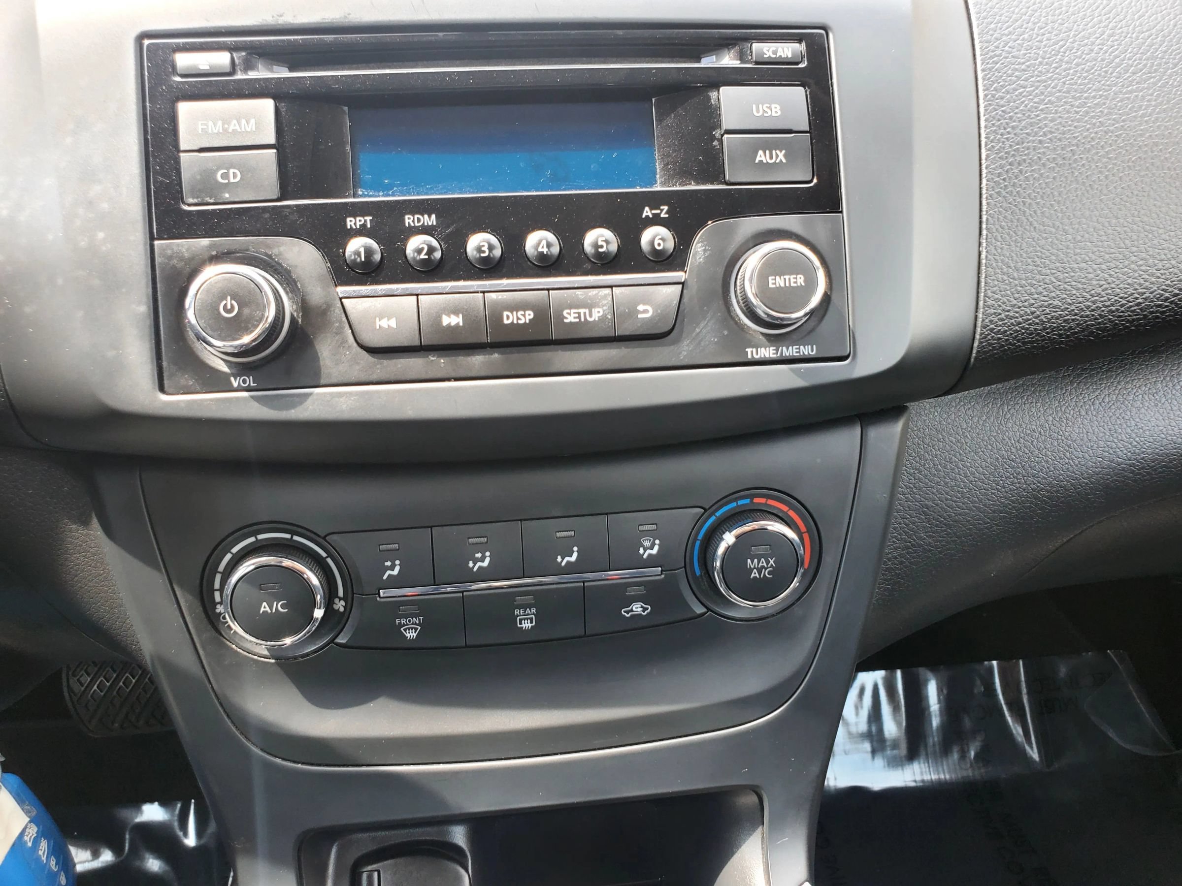 Used 2017 Nissan Sentra S FWD image 35