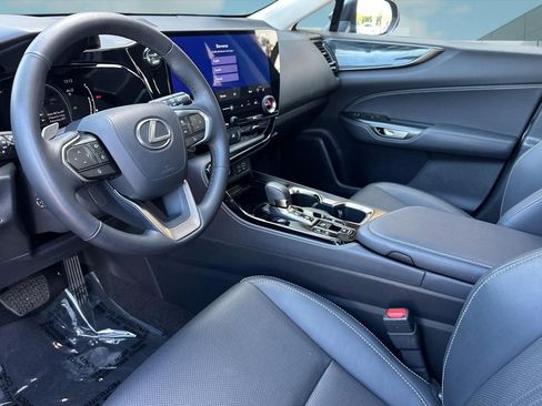 Used 2025 Lexus NX 350h AWD w/ Cold Area Package image 4