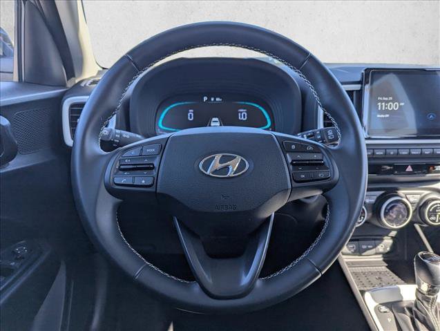 Certified 2025 Hyundai Venue Limited FWD image 15