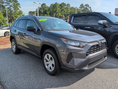 Used 2019 Toyota RAV4 LE w/ All Weather Liner Package AWD/4WD image 1