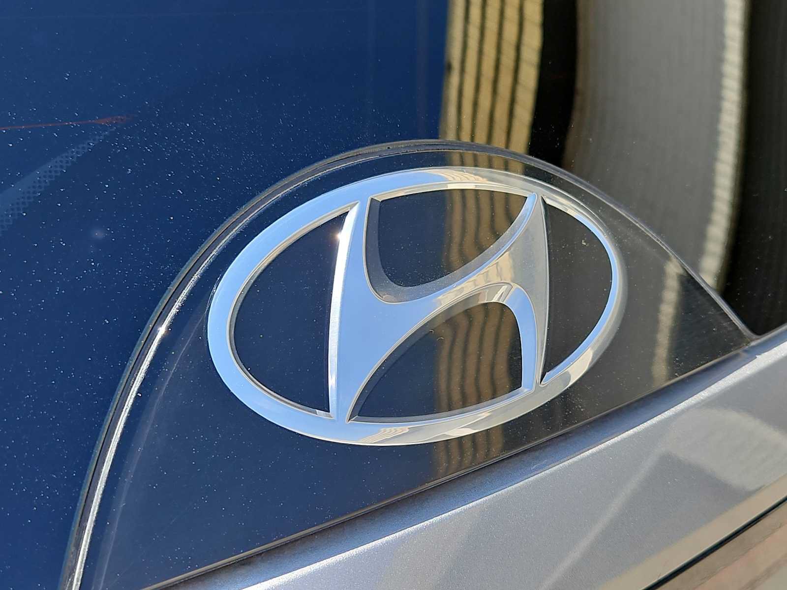Certified 2024 Hyundai Tucson SEL w/ Convenience Package FWD image 11