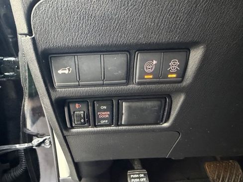 Used 2019 Nissan Armada SL w/ Premium Package image 19