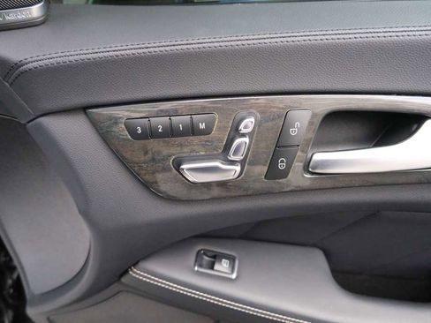 Used 2018 Mercedes-Benz CLS 550 4MATIC image 36