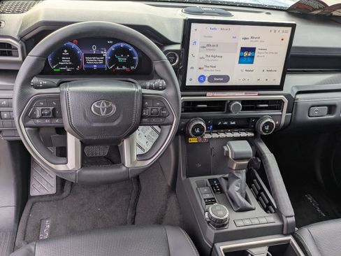 New 2026 Toyota 4Runner Limited AWD/4WD image 15